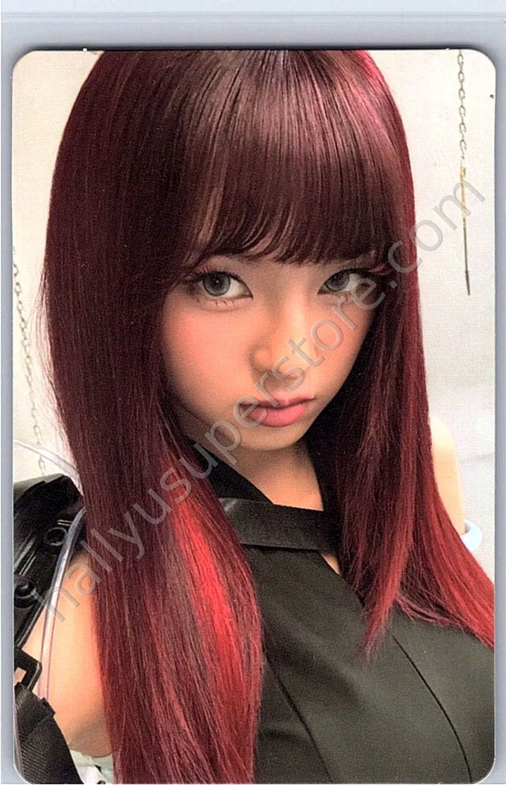 BABYMONSTER - Chiquita - CHOOM album photocard metallic version