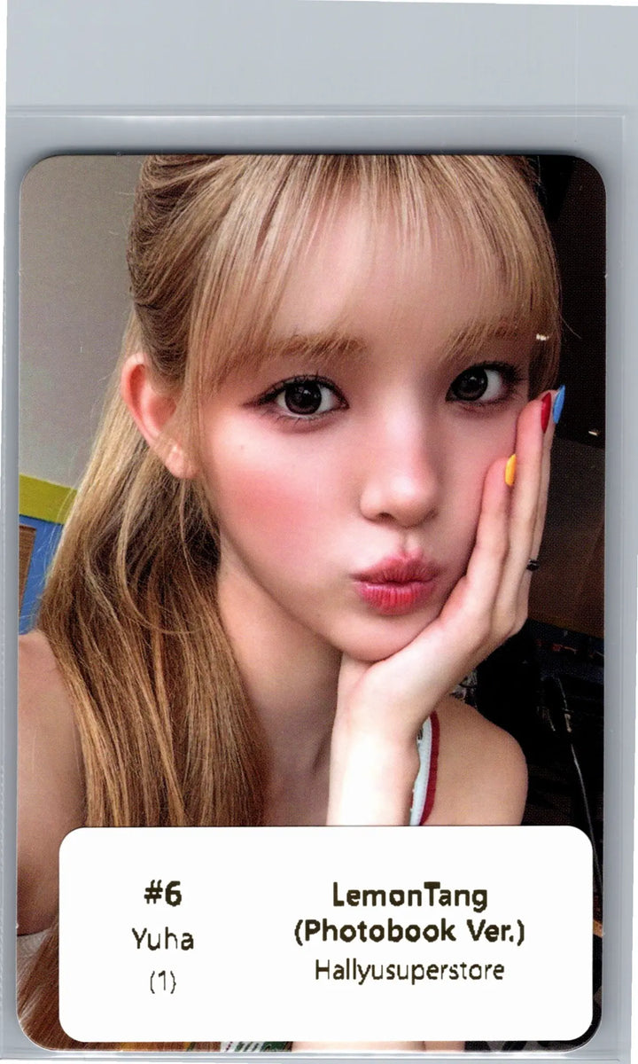 Hearts2Hearts "Lemon Tang" - Official Photocard [26.06.24][Restocked07/01]
