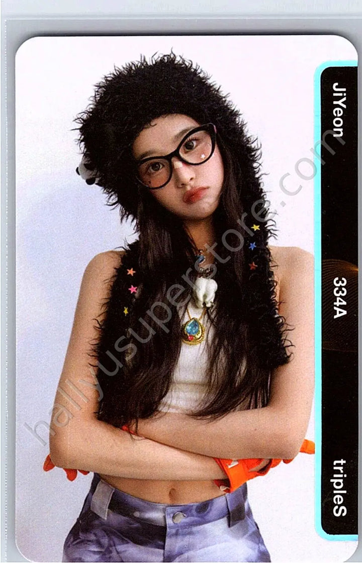 tripleS - Jiyeon - Performante album photocard objekt music album (UNSCANNED)