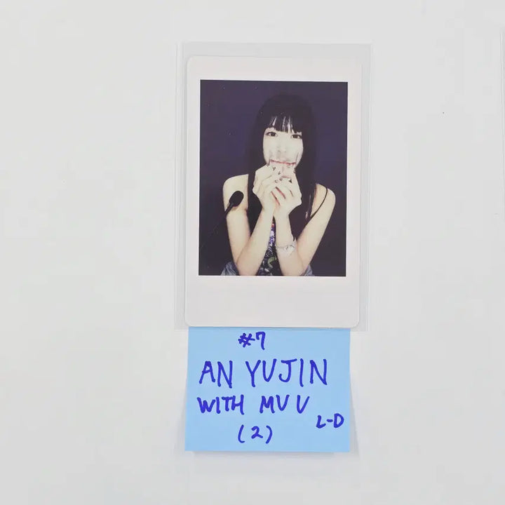 IVE "THE 2ND ALBUM : REVIVE+" - Withmuu Lucky Draw Event Photocard, Polaroid type Photocard [26.04.21]