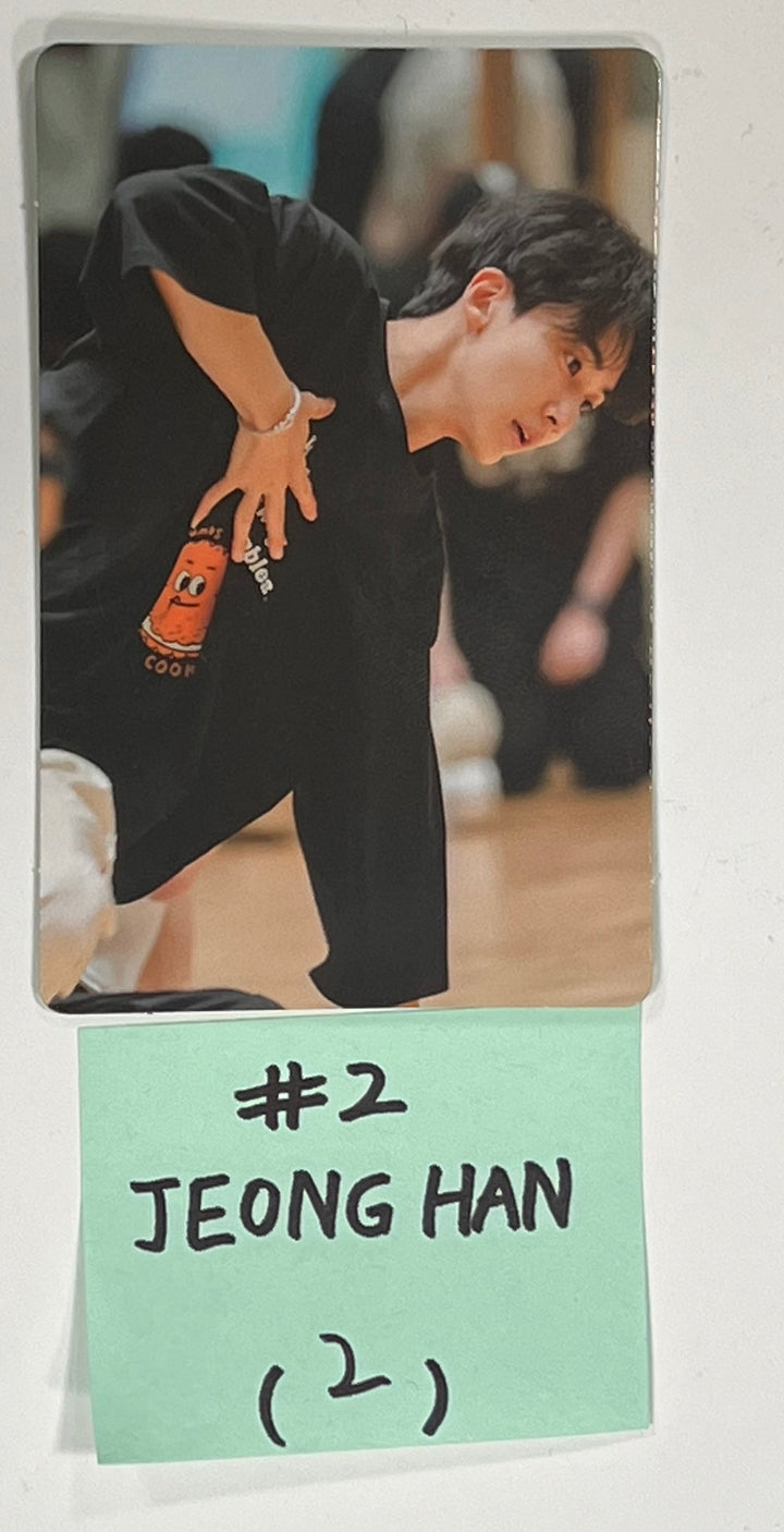 Seventeen "Follow Fellow" - Hybe Insight Exhibition Random Photocard (1) [24.3.20] - HALLYUSUPERSTORE