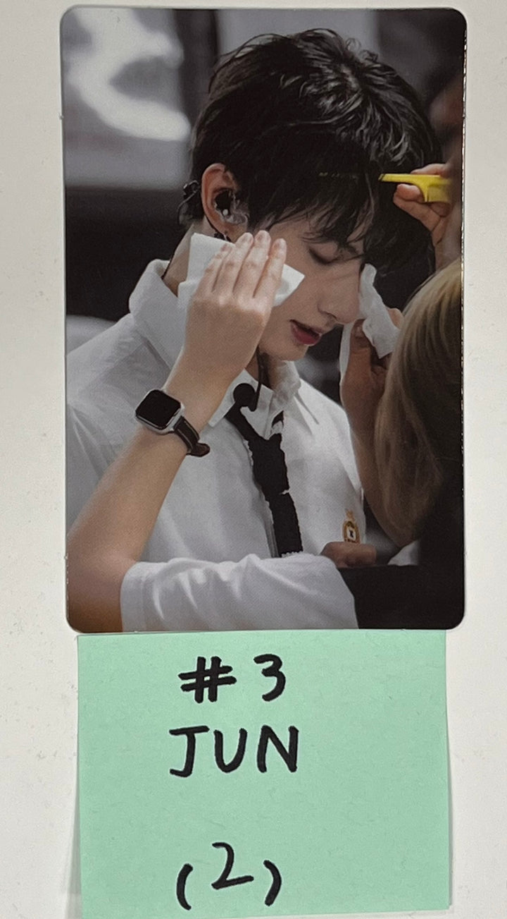 Seventeen "Follow Fellow" - Hybe Insight Exhibition Random Photocard (1) [24.3.20] - HALLYUSUPERSTORE