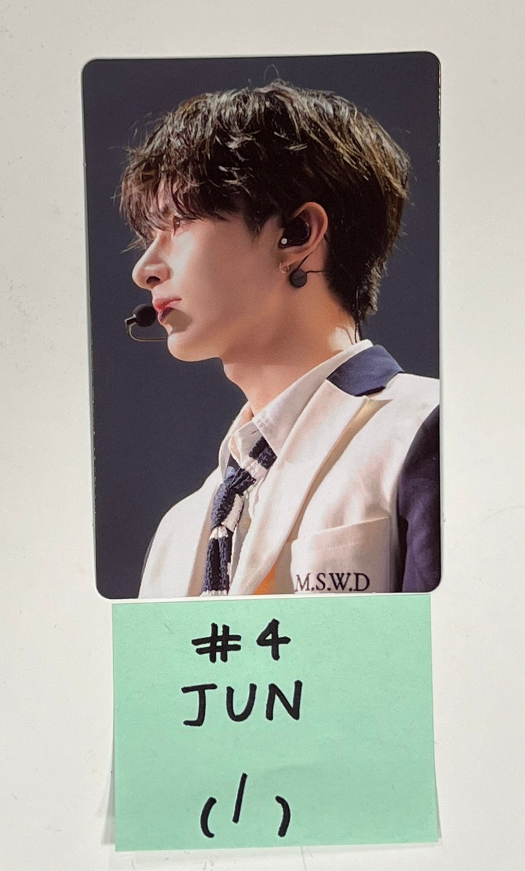 Seventeen "Follow Fellow" - Hybe Insight Exhibition Random Photocard (1) [24.3.20] - HALLYUSUPERSTORE