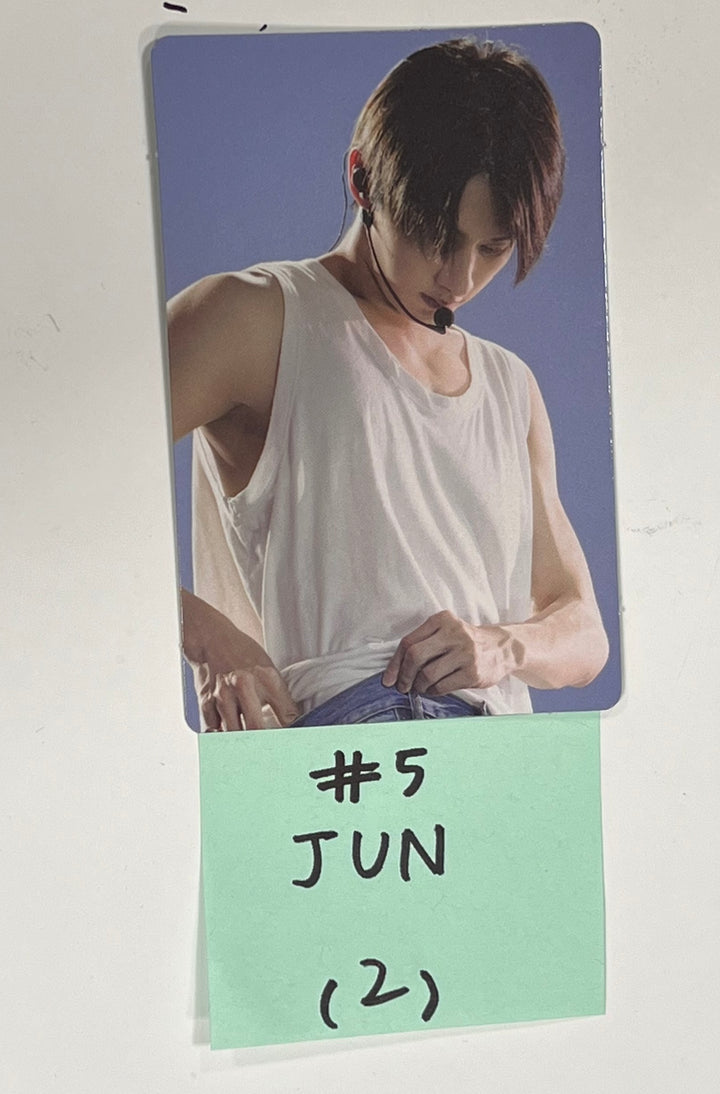 Seventeen "Follow Fellow" - Hybe Insight Exhibition Random Photocard (1) [24.3.20] - HALLYUSUPERSTORE