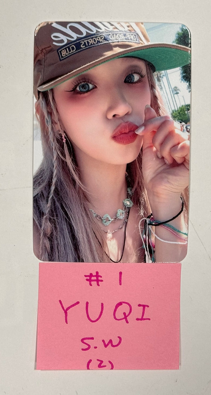 YUQI (Of (G) I-DLE) "YUQ1" - Soundwave Fansign Event Photocard [24.4.25] - HALLYUSUPERSTORE