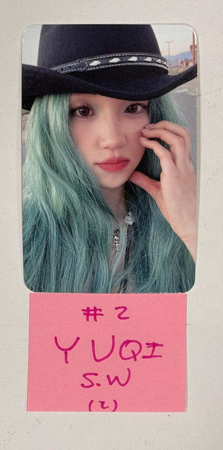 YUQI (Of (G) I-DLE) "YUQ1" - Soundwave Fansign Event Photocard [24.4.25] - HALLYUSUPERSTORE