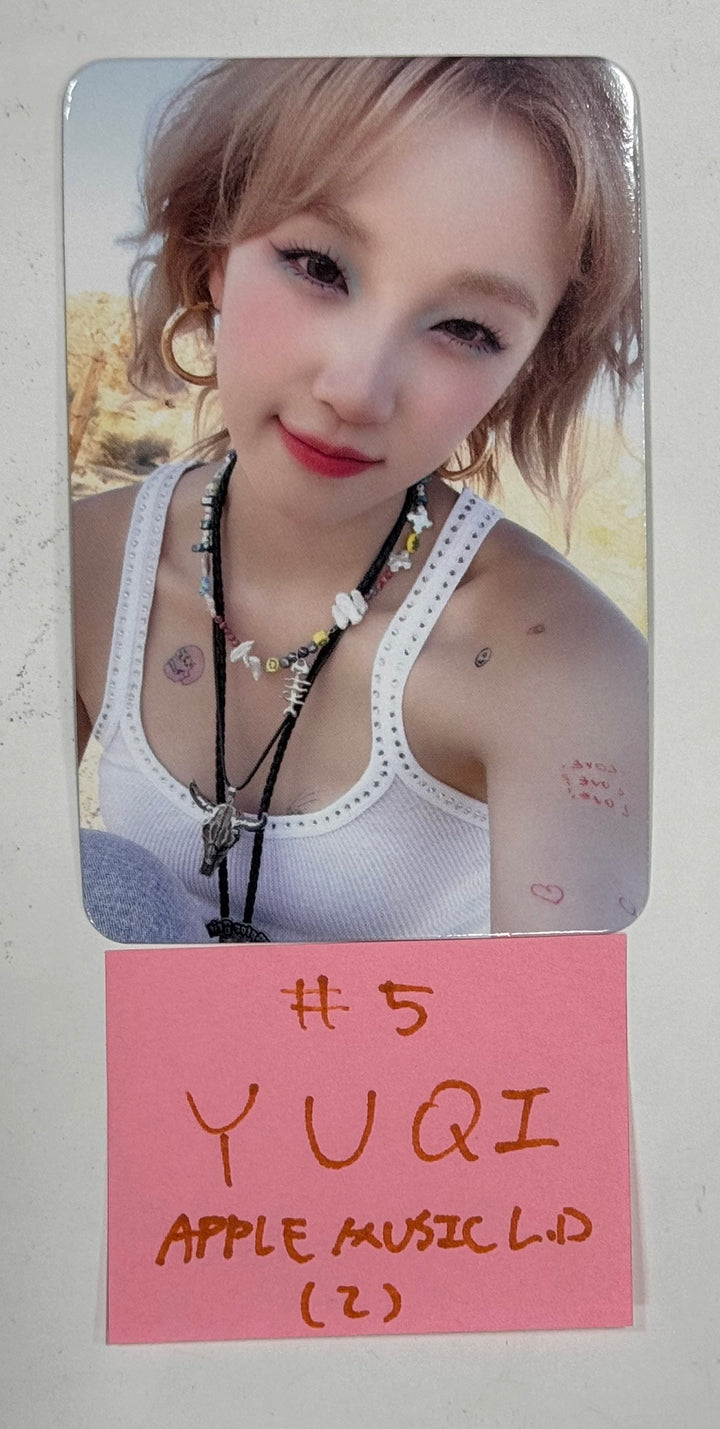 YUQI (Of (G) I-DLE) "YUQ1" - Apple Music Lucky Draw Event Photocard [24.4.25] - HALLYUSUPERSTORE