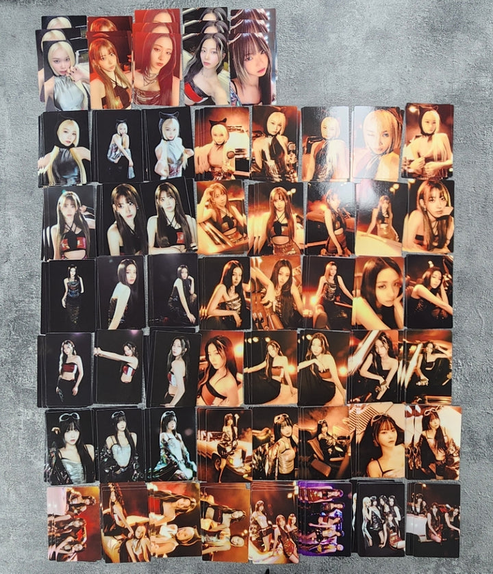 LE SSERAFIM "EASY CRAZY HOT" 2025 LE SSERAFIM TOUR - Official Mini Photocard (2) [25.4.21]