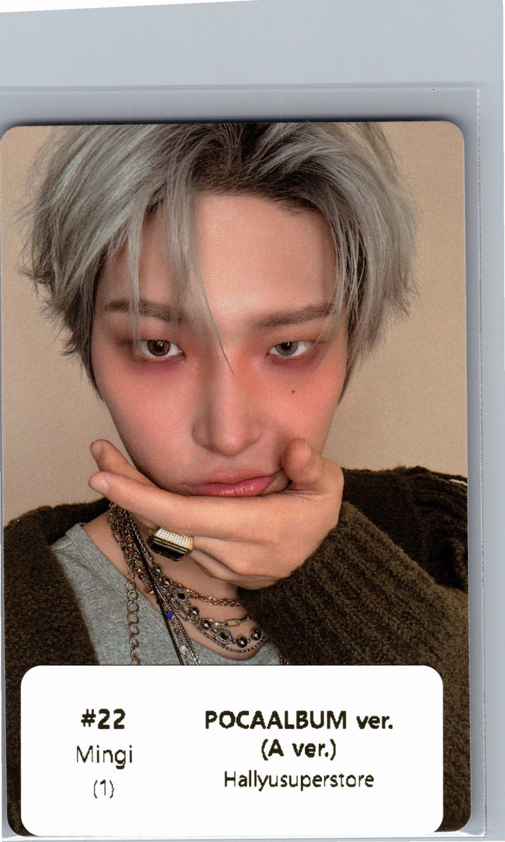ATEEZ "GOLDEN HOUR : Part.5" - Official Photocard (POCAALBUM ver.)(A ver.) [26.06.26]