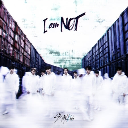 [B2B] Stray Kids - I AM NOT / (not. ver)스트레이 키즈 (Stray Kids) - I AM NOT