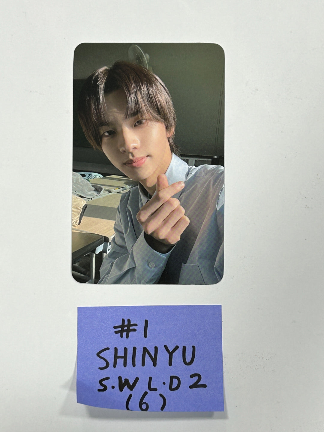 TWS 1st Mini "Sparkling Blue" - Soundwave Lucky Draw Event Photocard Round 2 [24.03.08] - HALLYUSUPERSTORE