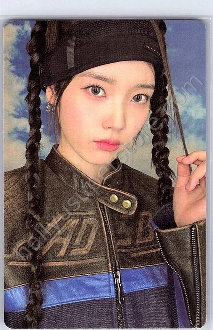 IU - IU - 7th UAENA Membership Kit photocard set