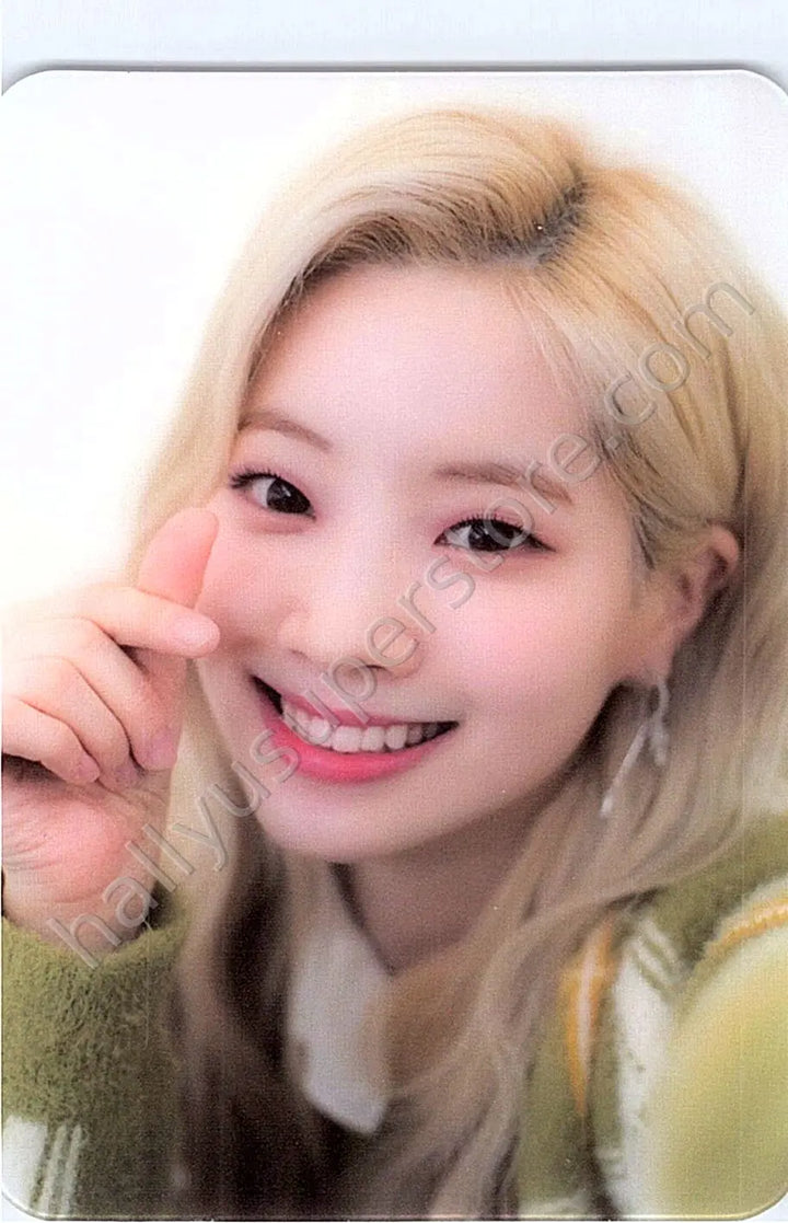 TWICE - Dahyun - Dicon Vol7 - YOU ONLY LIVE ONCE