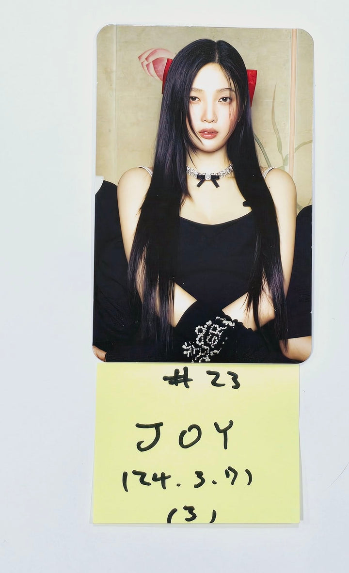 Red Velvet "Chill Kill" - Official Trading Photocard [A+B Ver.] [24.3.7] - HALLYUSUPERSTORE