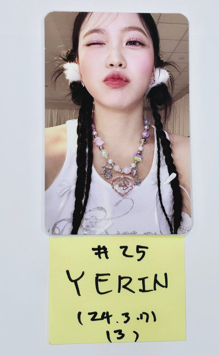 Red Velvet "Chill Kill" - Official Trading Photocard [A+B Ver.] [24.3.7] - HALLYUSUPERSTORE
