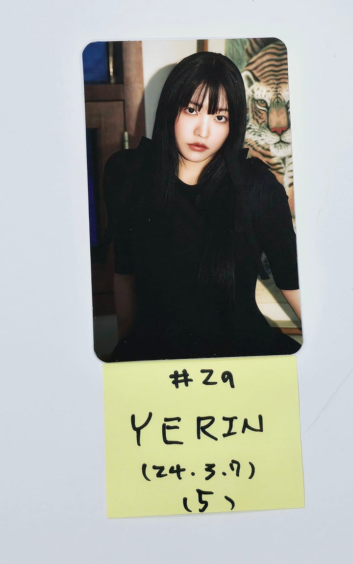 Red Velvet "Chill Kill" - Official Trading Photocard [A+B Ver.] [24.3.7] - HALLYUSUPERSTORE