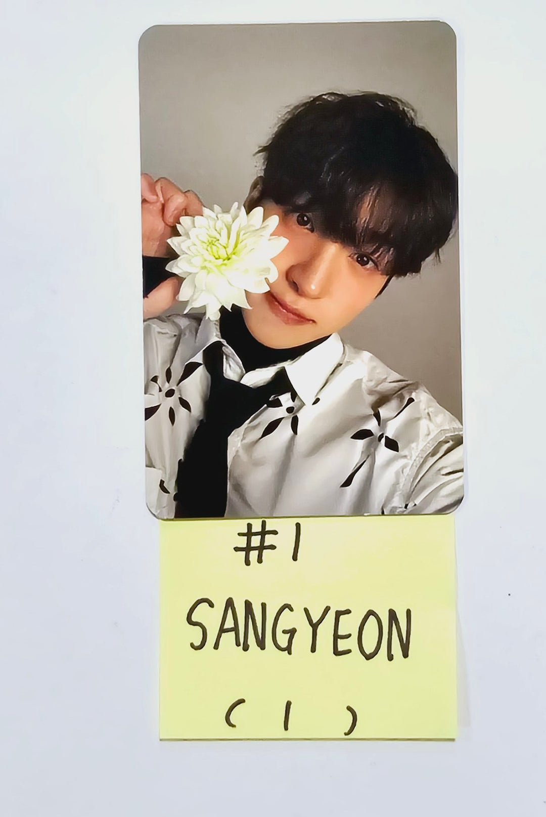 THE BOYZ "PHANTASY" Pt.2 Sixth Sense - Official Photocard (1) [24.3.20] - HALLYUSUPERSTORE