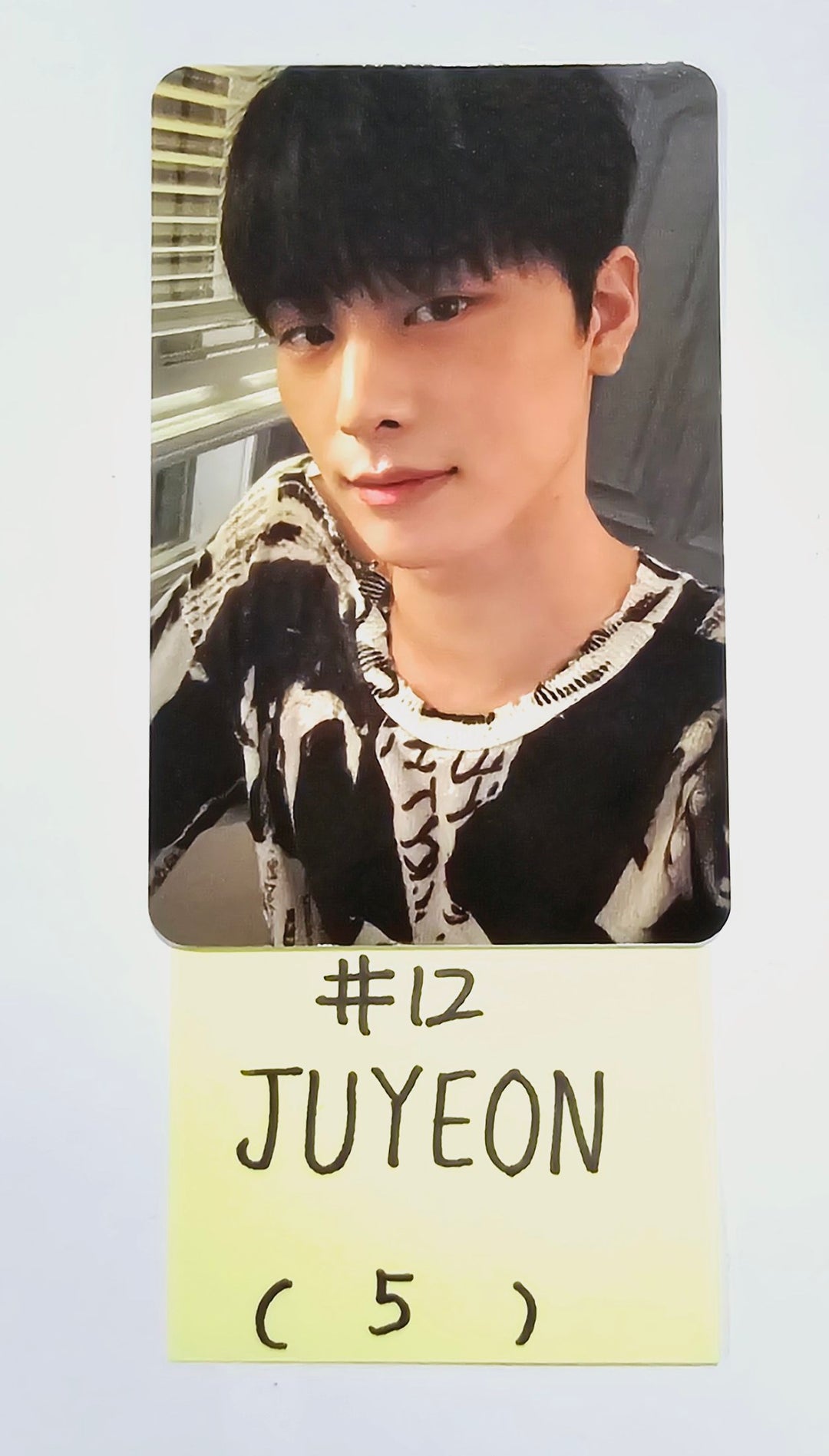 THE BOYZ "PHANTASY" Pt.2 Sixth Sense - Official Photocard (1) [24.3.20] - HALLYUSUPERSTORE