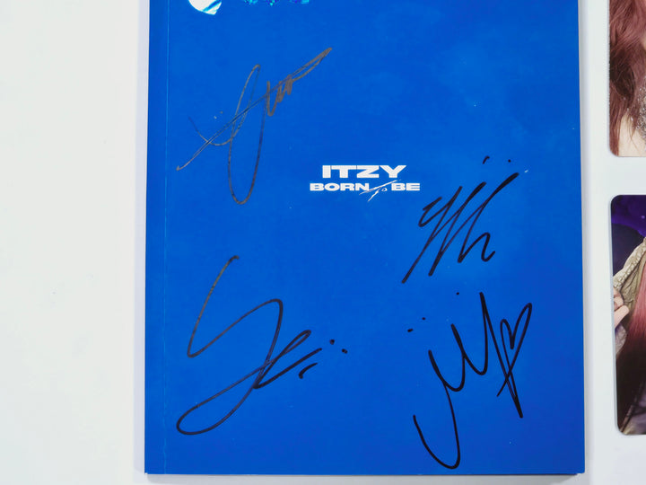 Itzy - Hand Autographed(Signed) Promo Album [24.3.25] - HALLYUSUPERSTORE