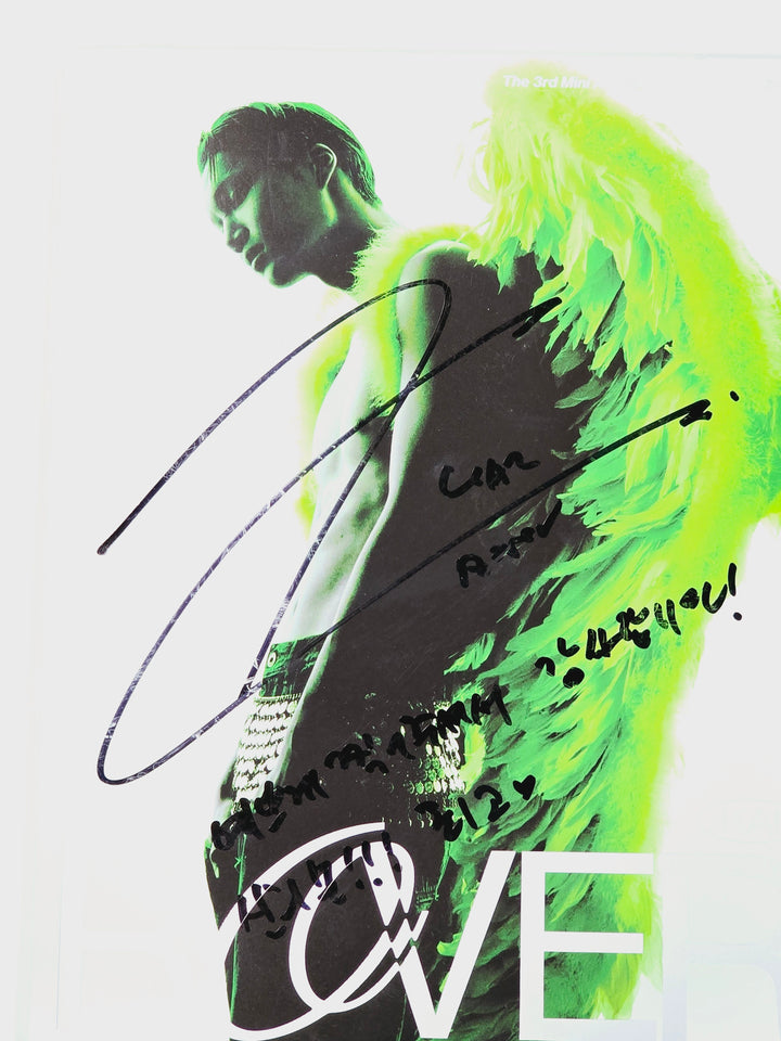 Exo, Kai (of Exo) - Hand Autographed(Signed) Promo Album [24.3.25] - HALLYUSUPERSTORE