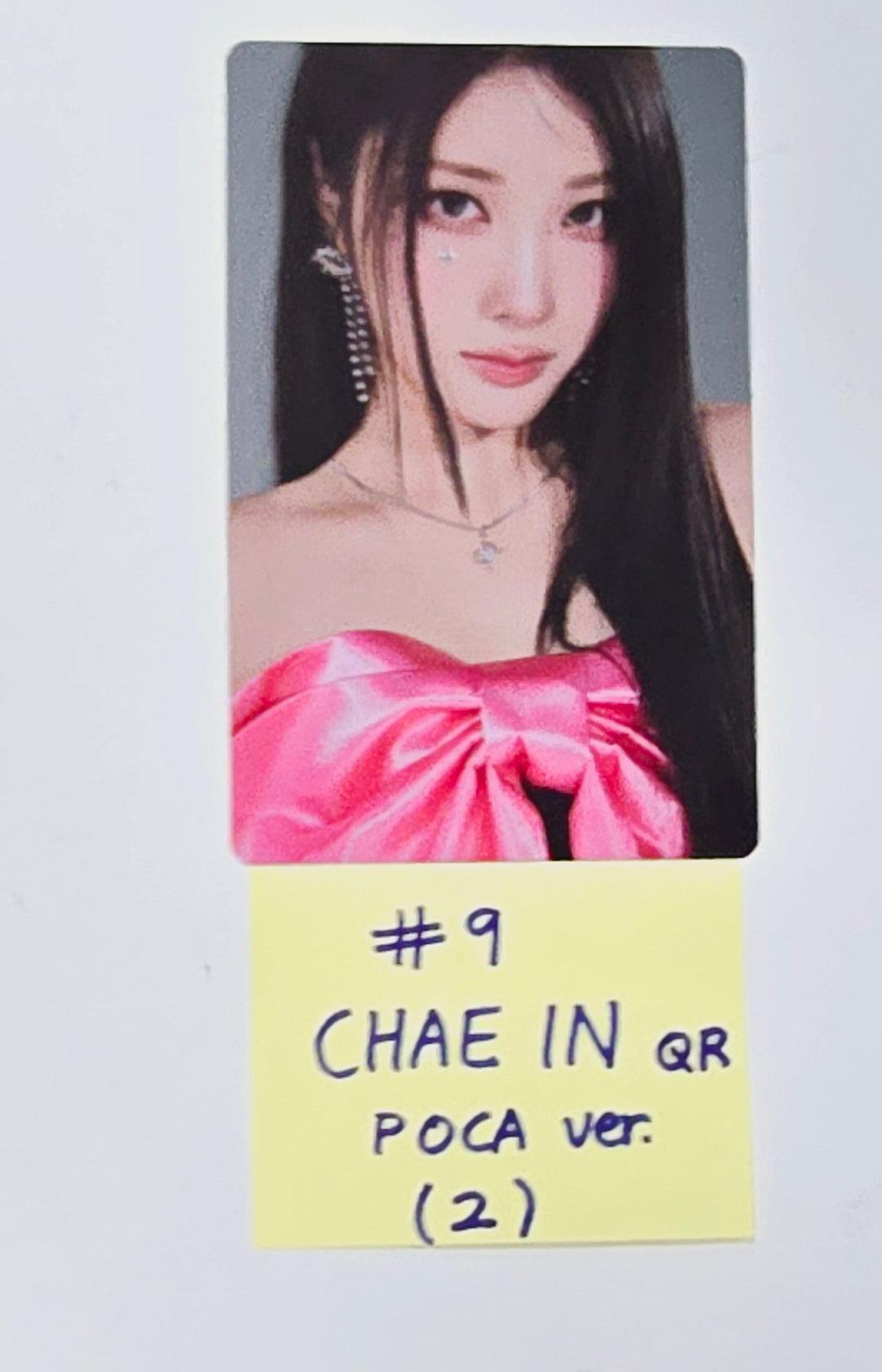PURPLE KISS "BXX" - Official Photocard [Poca ver.] [24.3.25] - HALLYUSUPERSTORE