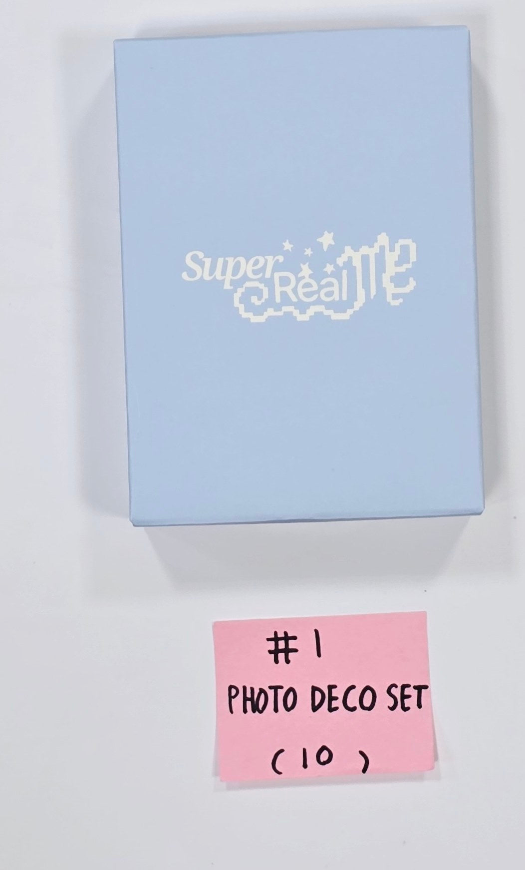 ILLIT "SUPER REAL ME" - Offline Pop-Up Store MD (Acrylic Stand, Photo Deco Set, Reusable Cup, Zip-Up Hoodie) [24.3.26] - HALLYUSUPERSTORE
