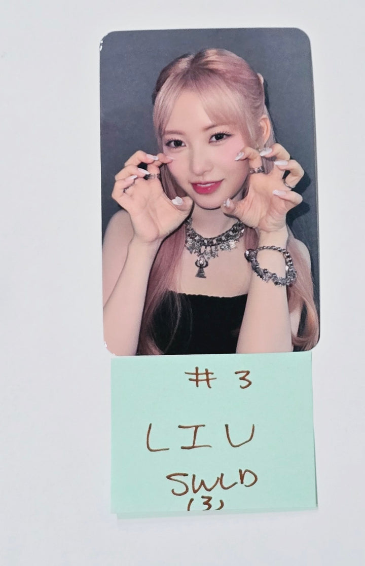 RESCENE "Re:Scene" - Soundwave Lucky Draw Event Photocard [24.3.28] - HALLYUSUPERSTORE