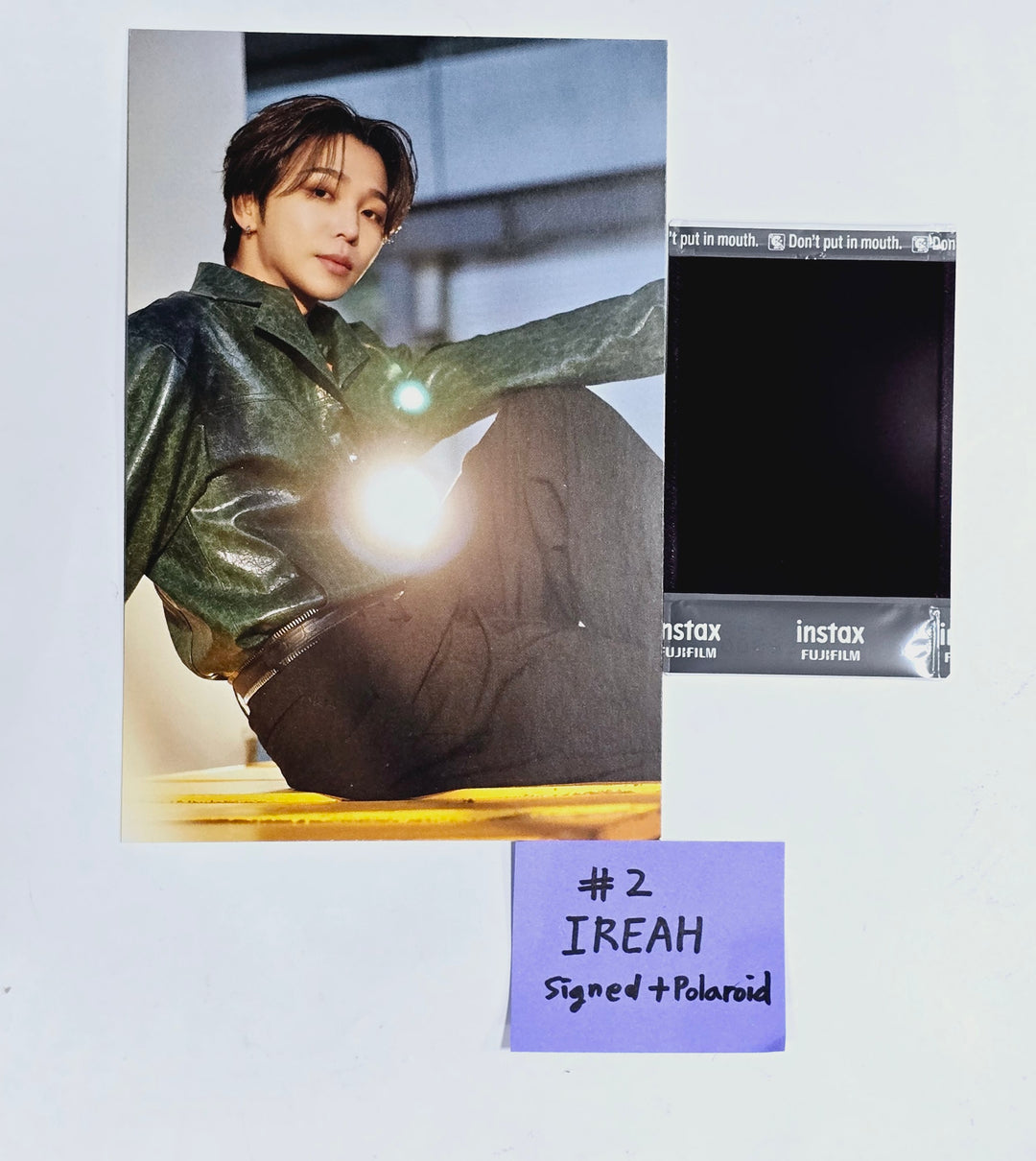 SEVENUS "SPRING CANVAS" - Hand Autographed(Signed) Polaroid, Postcard [24.4.8] - HALLYUSUPERSTORE