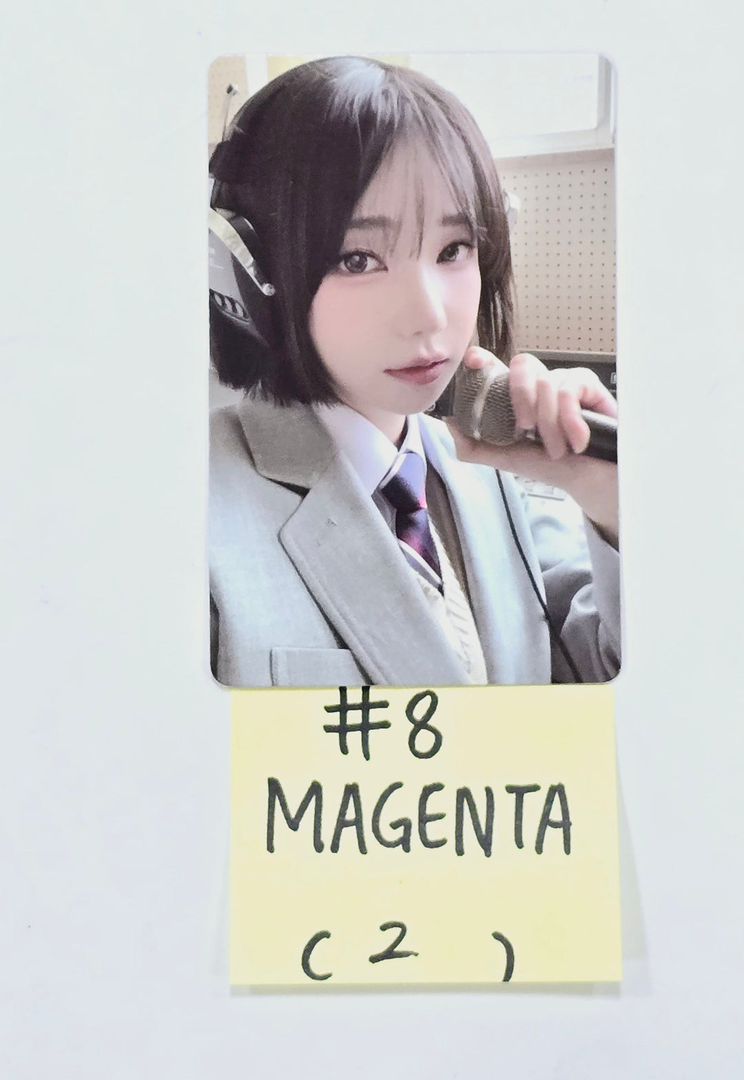 QWER "MANITO" - Official Photocard, ID Photo, ID Card [24.4.15] - HALLYUSUPERSTORE