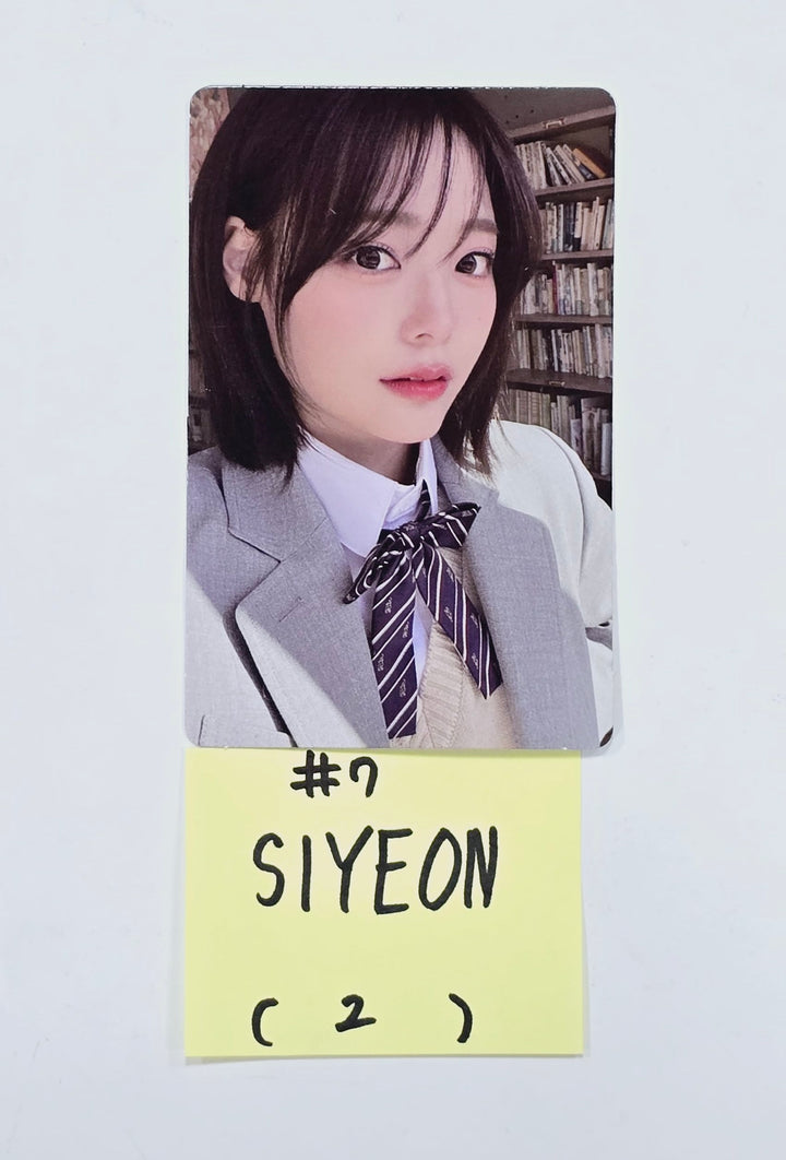 QWER "MANITO" - Official Photocard, ID Photo, ID Card [24.4.15] - HALLYUSUPERSTORE