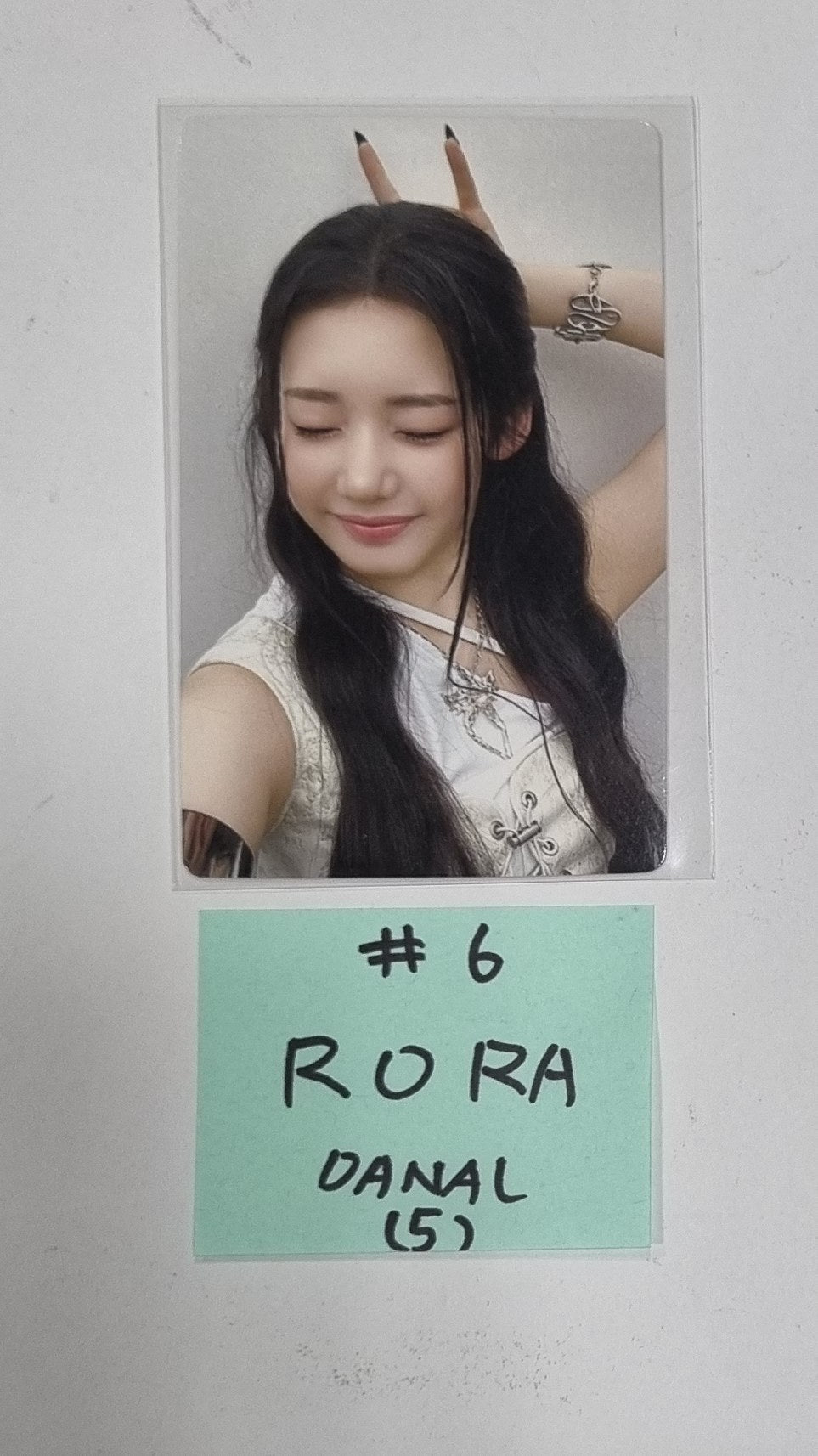 BABYMONSTER "BABYMONS7ER" - DANAL Pre-Order Benefit Photocard [YG Tag Album Ver.] [24.4.16] - HALLYUSUPERSTORE