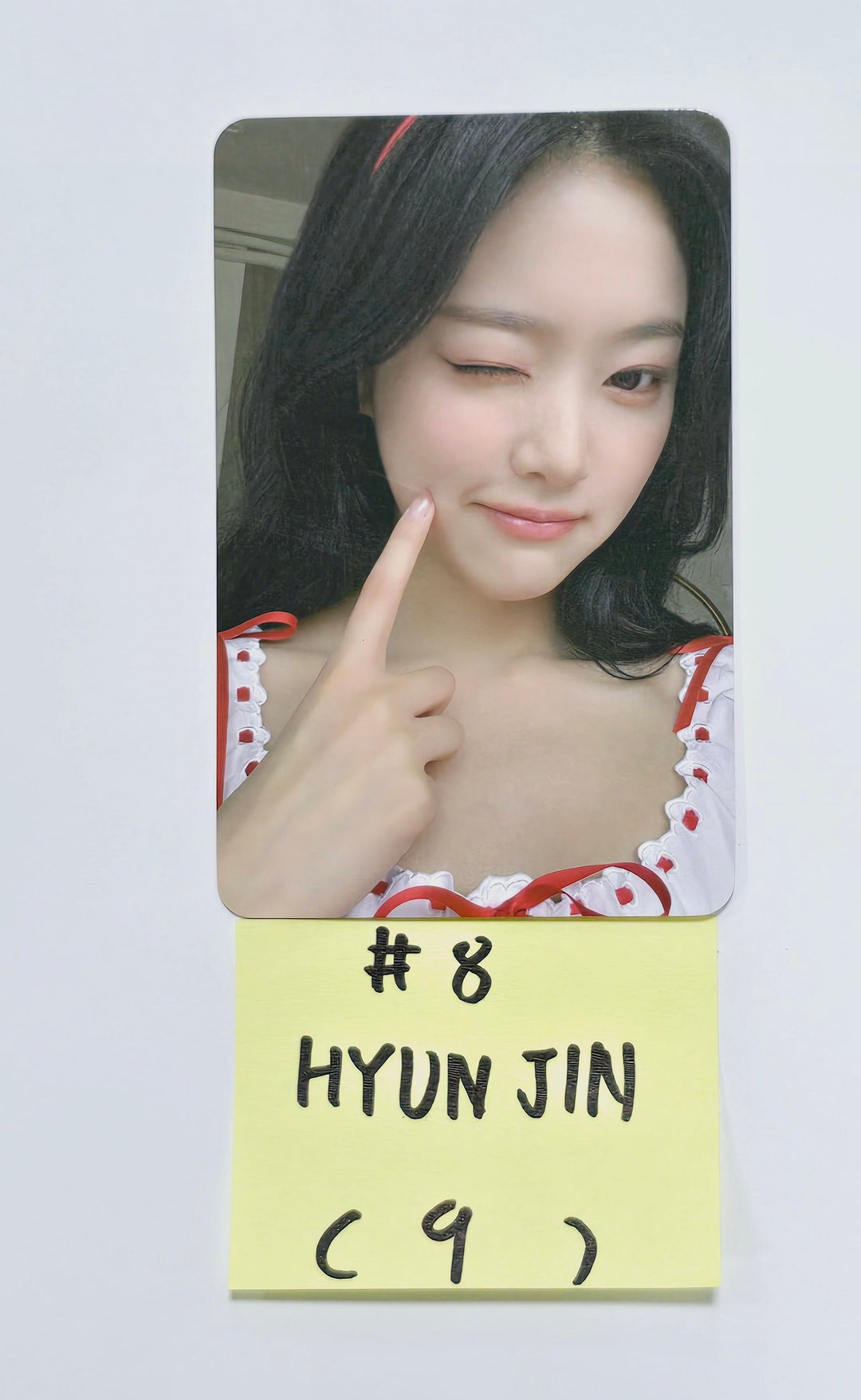 Loossemble "One of a Kind" - Official Photocard (1) [Restocked 4/24] [24.4.17] - HALLYUSUPERSTORE