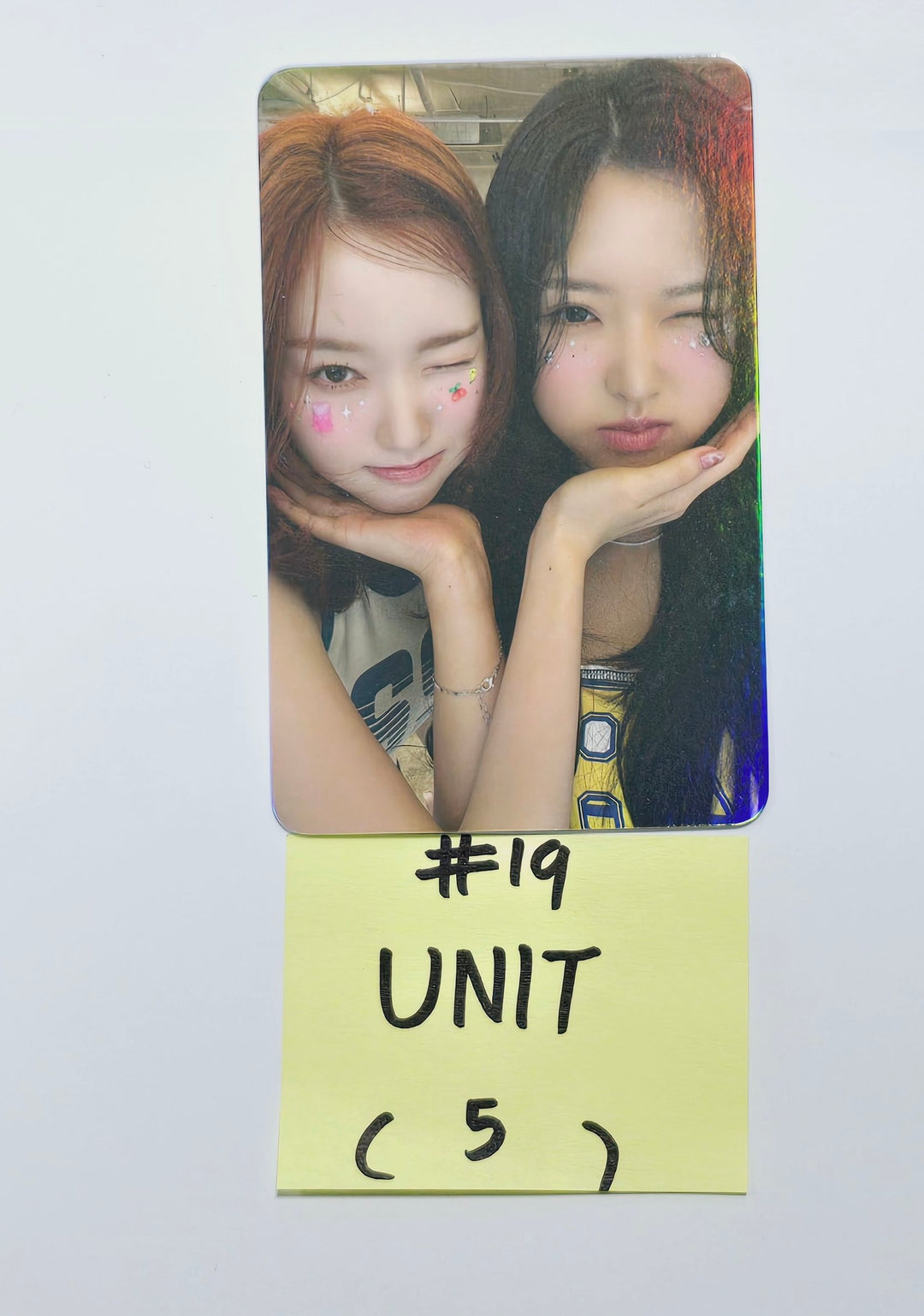 Loossemble "One of a Kind" - Official Photocard (2) [Restocked 4/24] [24.4.17] - HALLYUSUPERSTORE