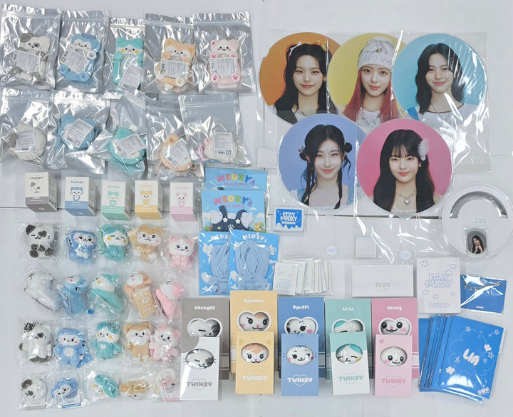 ITZY x TWINZY POP-UP STORE "믿지의 세포들" - Official MD (1) [24.10.25]