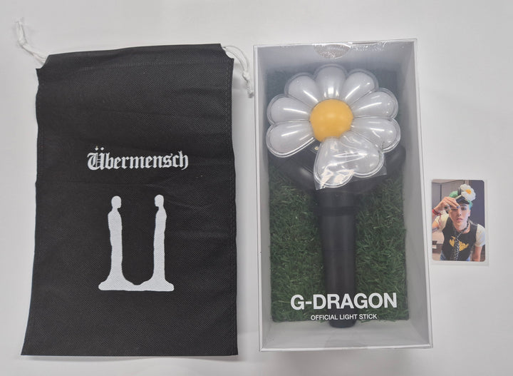 G-Dragon - Official Light Stick + Withmuu Pre-Order Benefit Photocard [25.6.17]