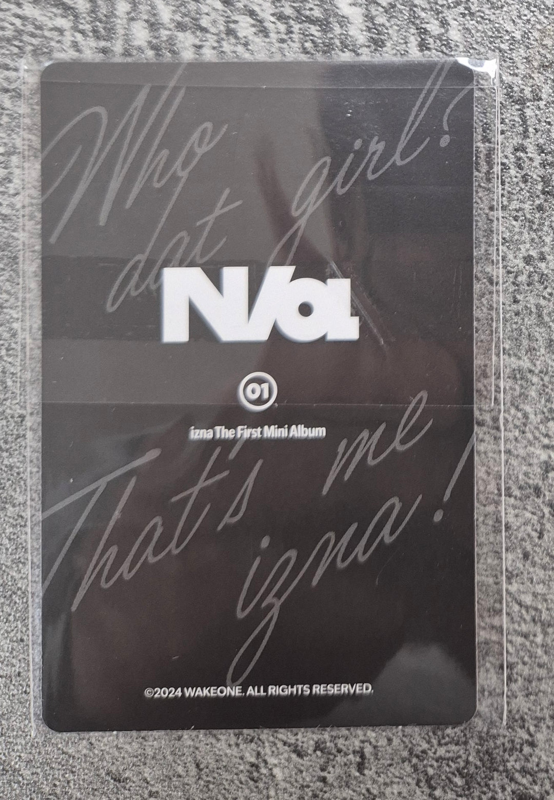 IZNA - IZNA 1st -"N/a" Official MD Event HooDIE (YOON JI YOON)