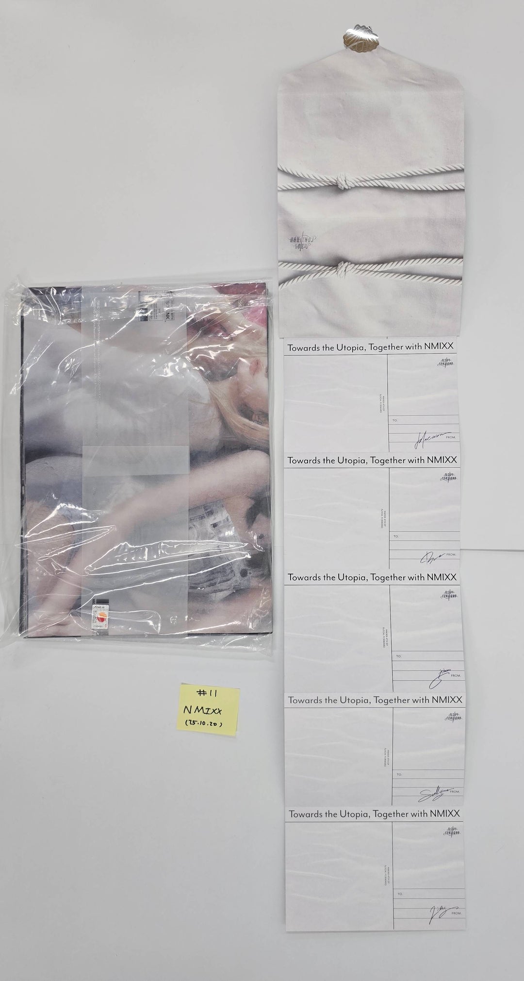 NMIXX "Blue Valentine" &amp; "Fe3O4: FORWARD" - Hand Autographed(Signed) Promo Album [25.10.20]