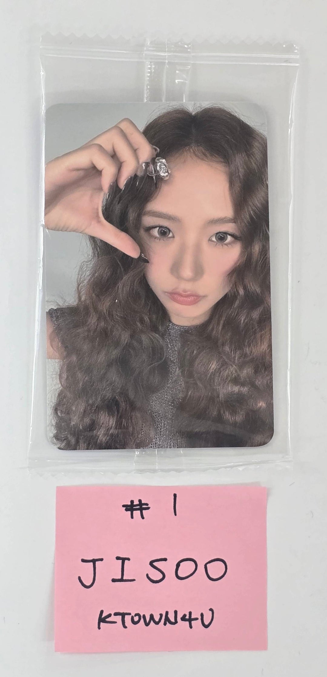 JISOO (Of Black Pink) "AMORTAGE" - Ktown4U &amp; Withmuu Event Photocard [26.1.28]