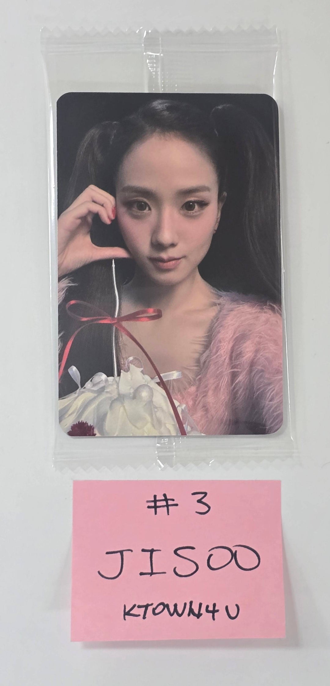 JISOO (Of Black Pink) "AMORTAGE" - Ktown4U &amp; Withmuu Event Photocard [26.1.28]