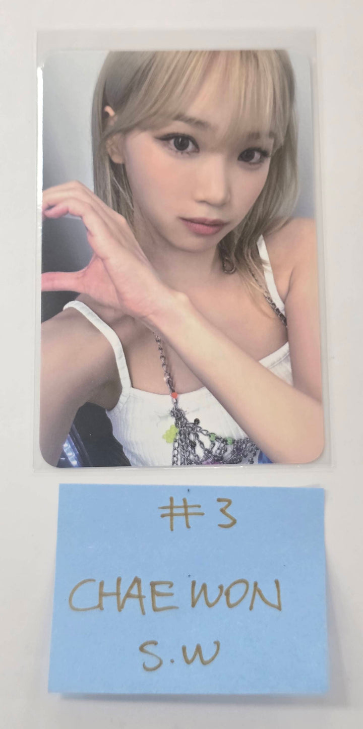 Le Sserafim "UNFORGIVEN &amp; Easy" - Soundwave Lucky Draw Event Photocard [26.1.29]
