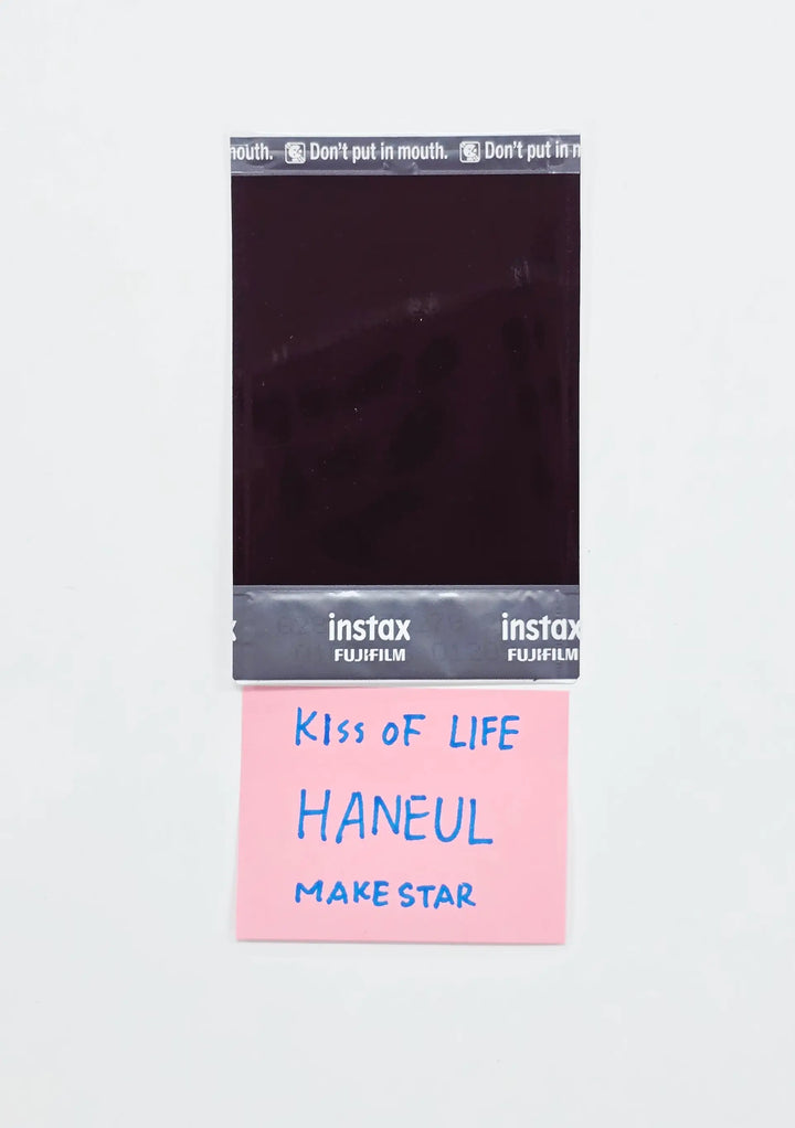 HANEUL (of Kiss of Life) - Hand Autographed(Signed) Polaroid [26.05.13]