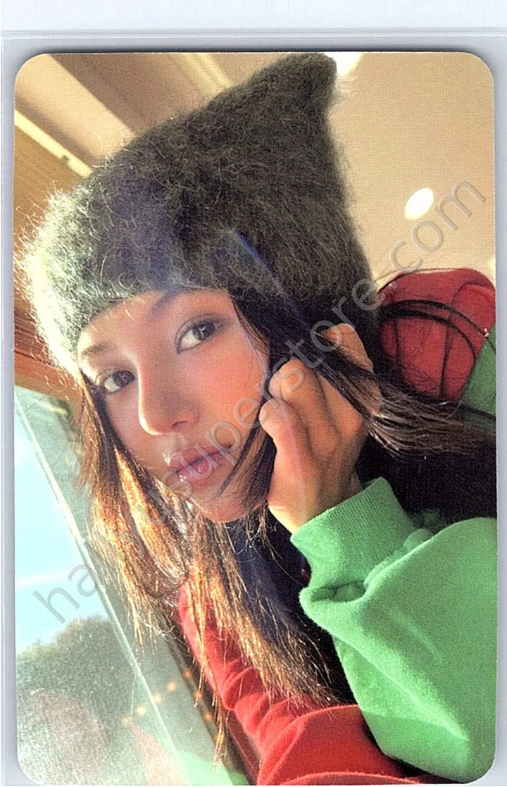 NewJeans - Danielle - NewJeans “OMG” A version album photocard version 2 weverse album version
