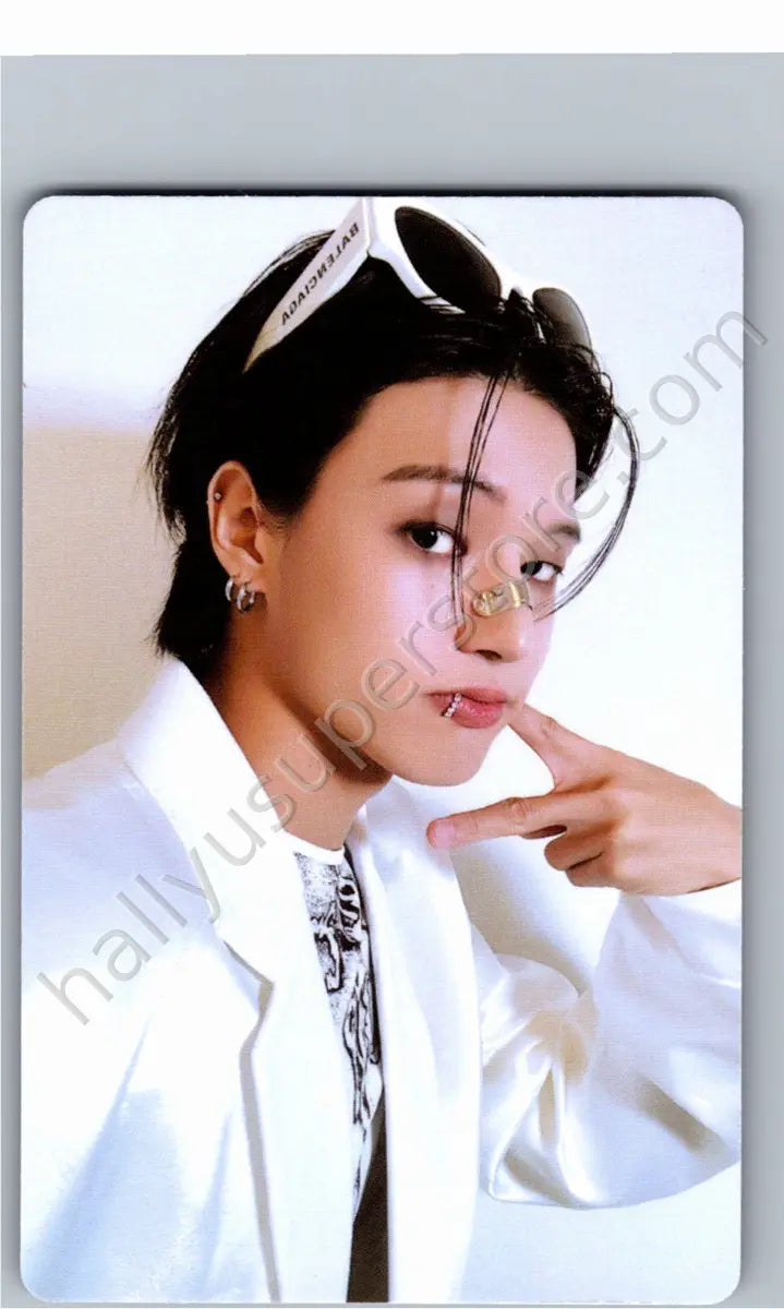 ATEEZ - Wooyoung - ATEEZ - Wooyoung - Golden Hour : Part 2 Album album photocard