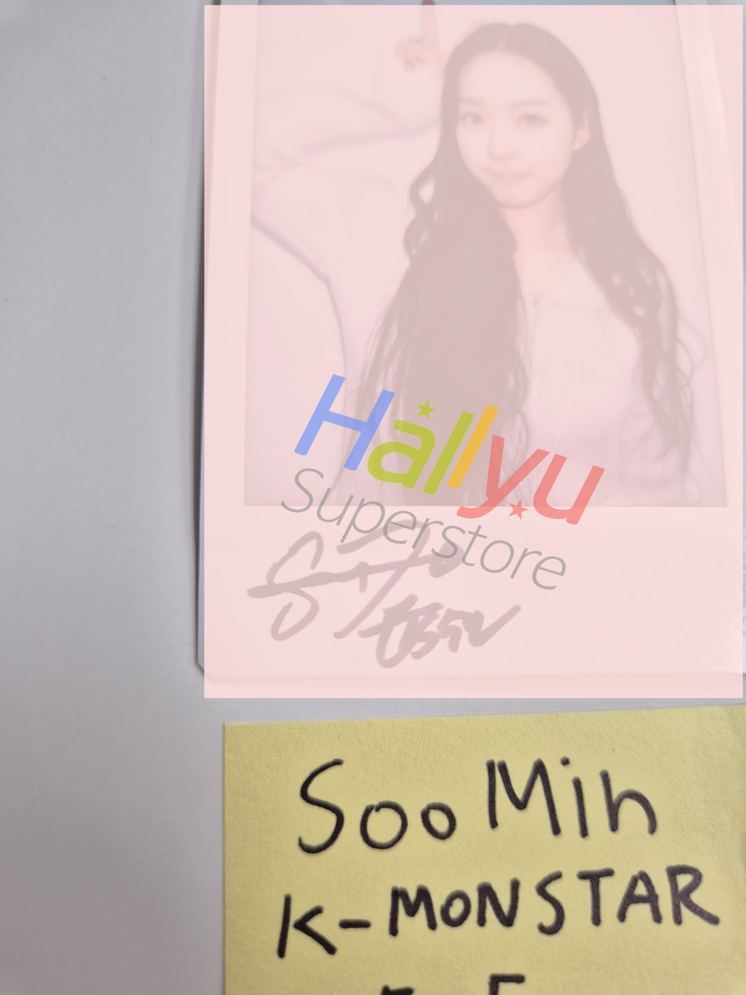 SooMin (of TripleS) - Hand Autographed(Signed) Polaroid [26.02.19]