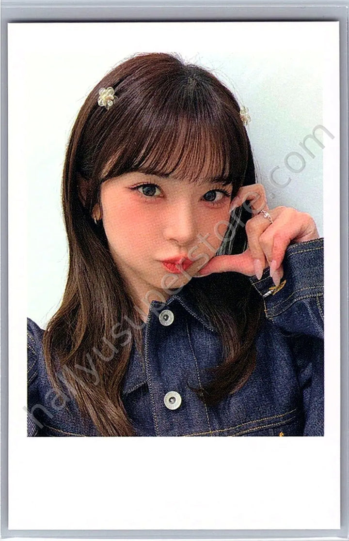 tripleS - Kotone - tripleS msnz Beyond Beauty Jump-up Polaroid