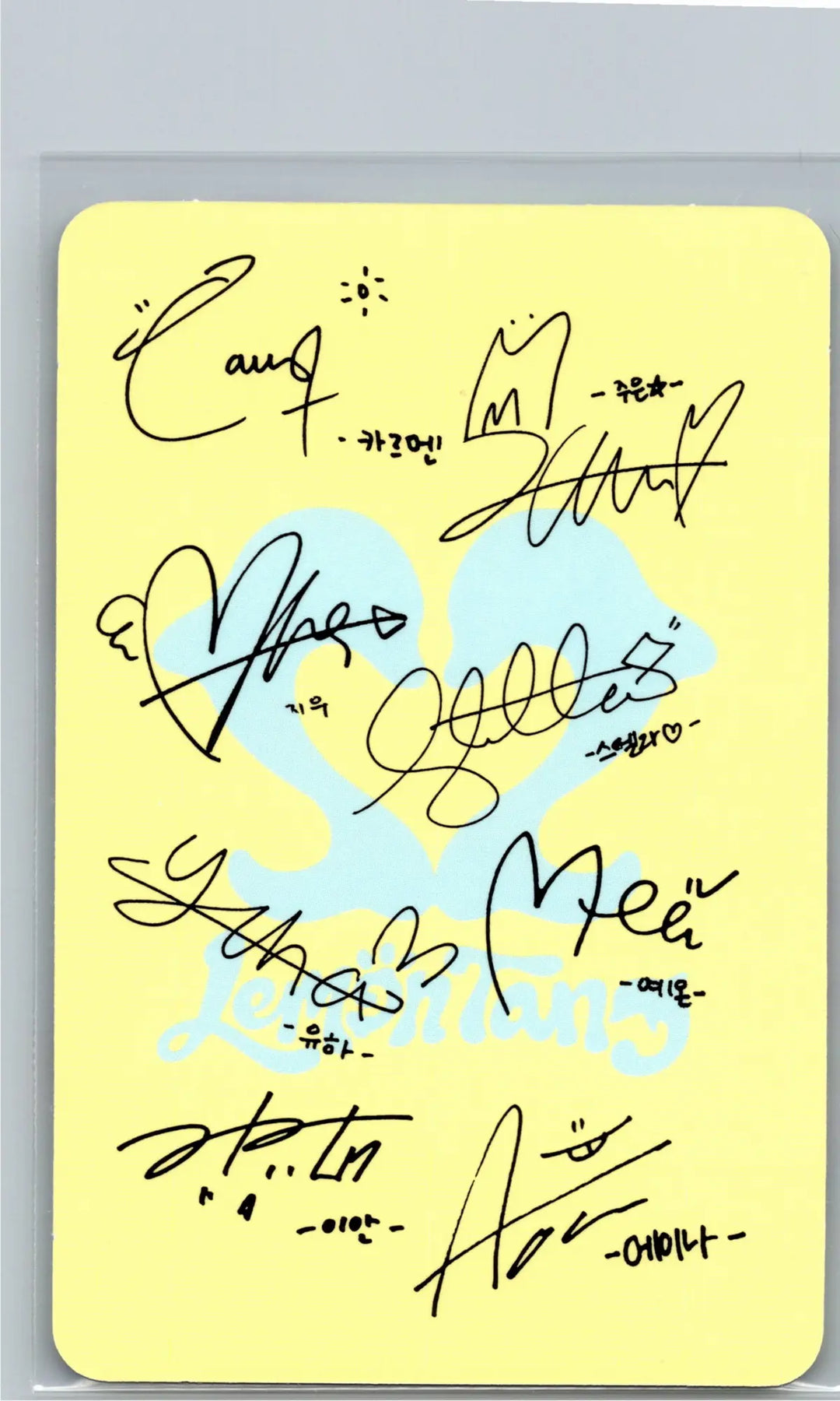 Hearts2Hearts "Lemon Tang" - Official Photocard [26.06.24][Restocked07/01]