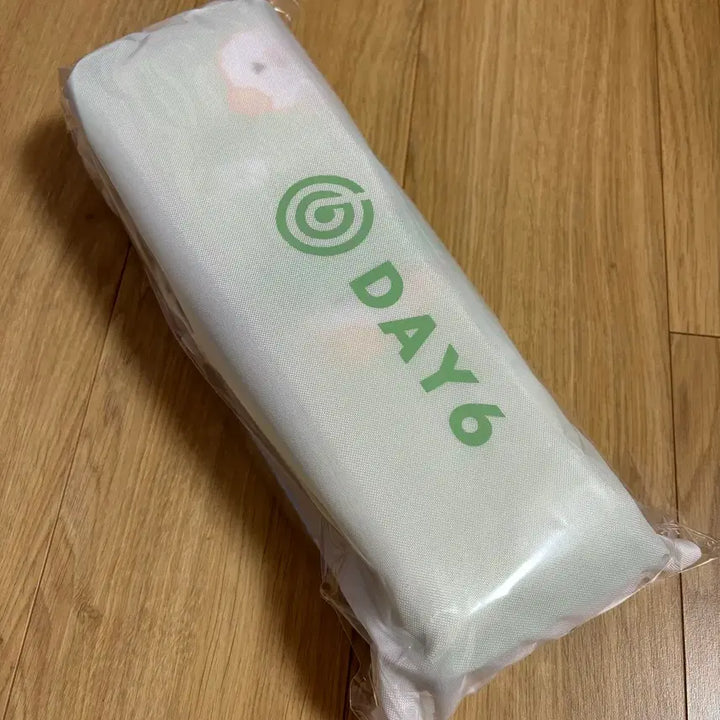 [SOLD OUT] 데이식스 폴딩매트 미개봉