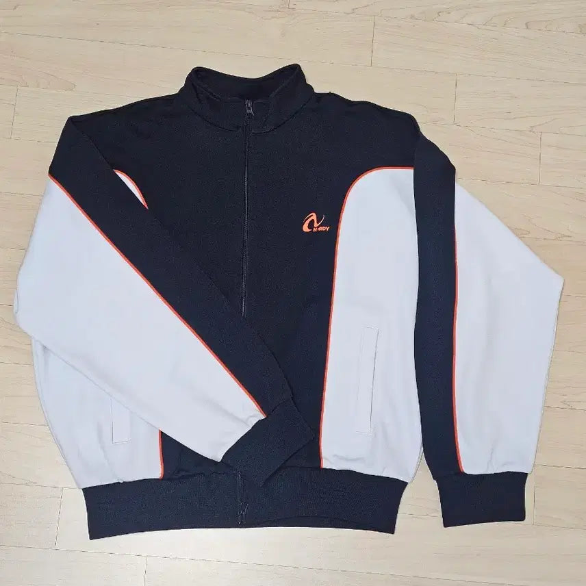 [BUNJANG] Nerdy Track Top / 널디 트랙탑