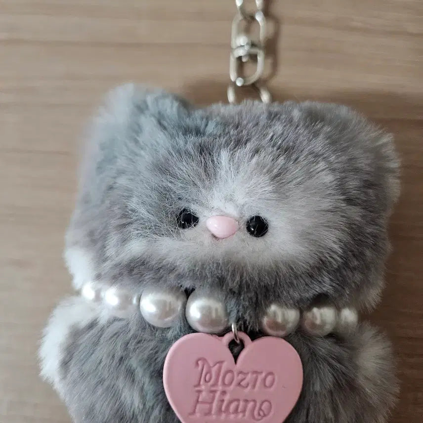 [BUNJANG] Gray Mackerel Tabby Cat Keychain with Heart Pendant / [새상품] 그레이 고등어 태비 고양이 키링