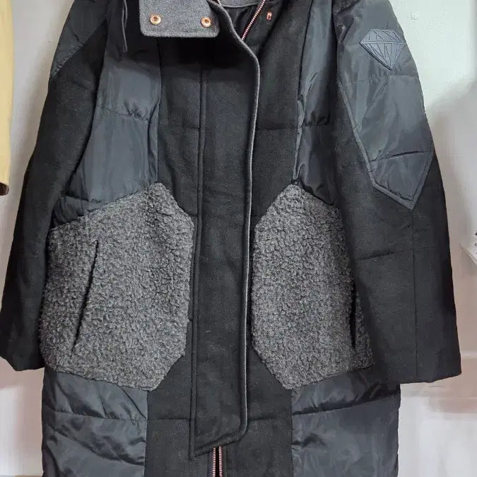 [BUNJANG] Black Mix Long Padded Coat / 블랙 믹스 롱 패딩 코트